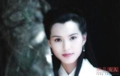 download ffilm casino royal Qi Zhen menjawab dengan lemah: Pelayan itu sudah lama tidak melihat wanita muda itu kembali.